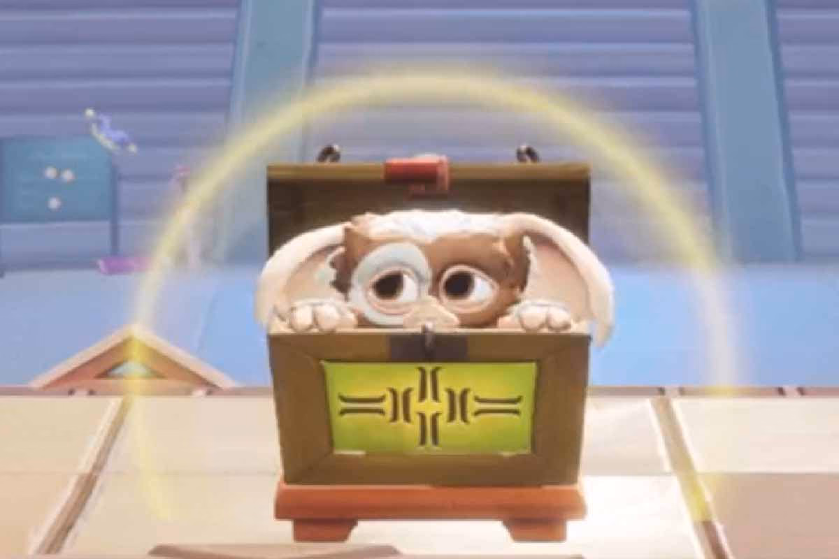 Gizmo en su caja de juguetes