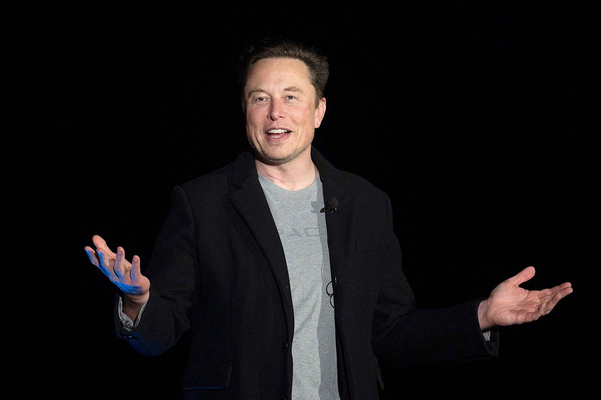 ¿Elon Musk comprara Twitter?