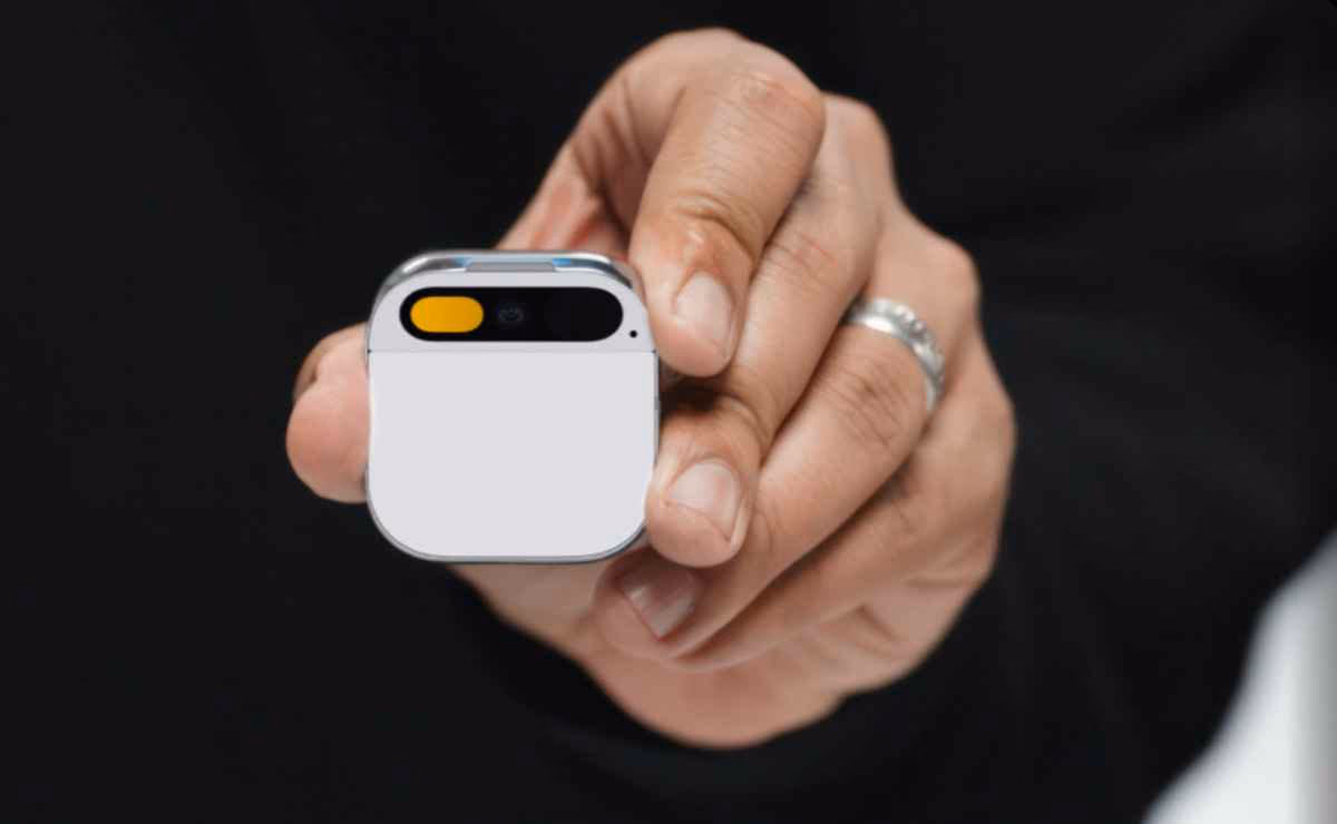 Humane AI Pin